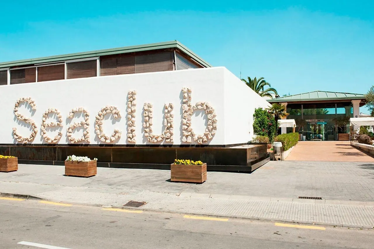 **** Hotel apartamentowy Seaclub Mediterranean Resort Port de Alcudia  Hiszpania